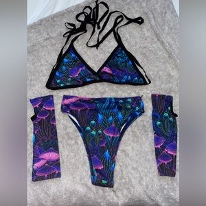 Lyte Couture X IHR Dazed Mushroom Set in a size Medium/Large